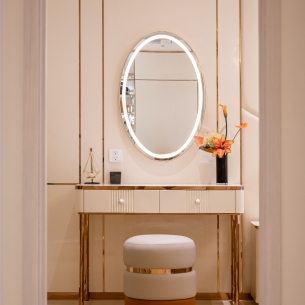 Căn Hộ Diamond Sky 2 Phòng Ngủ